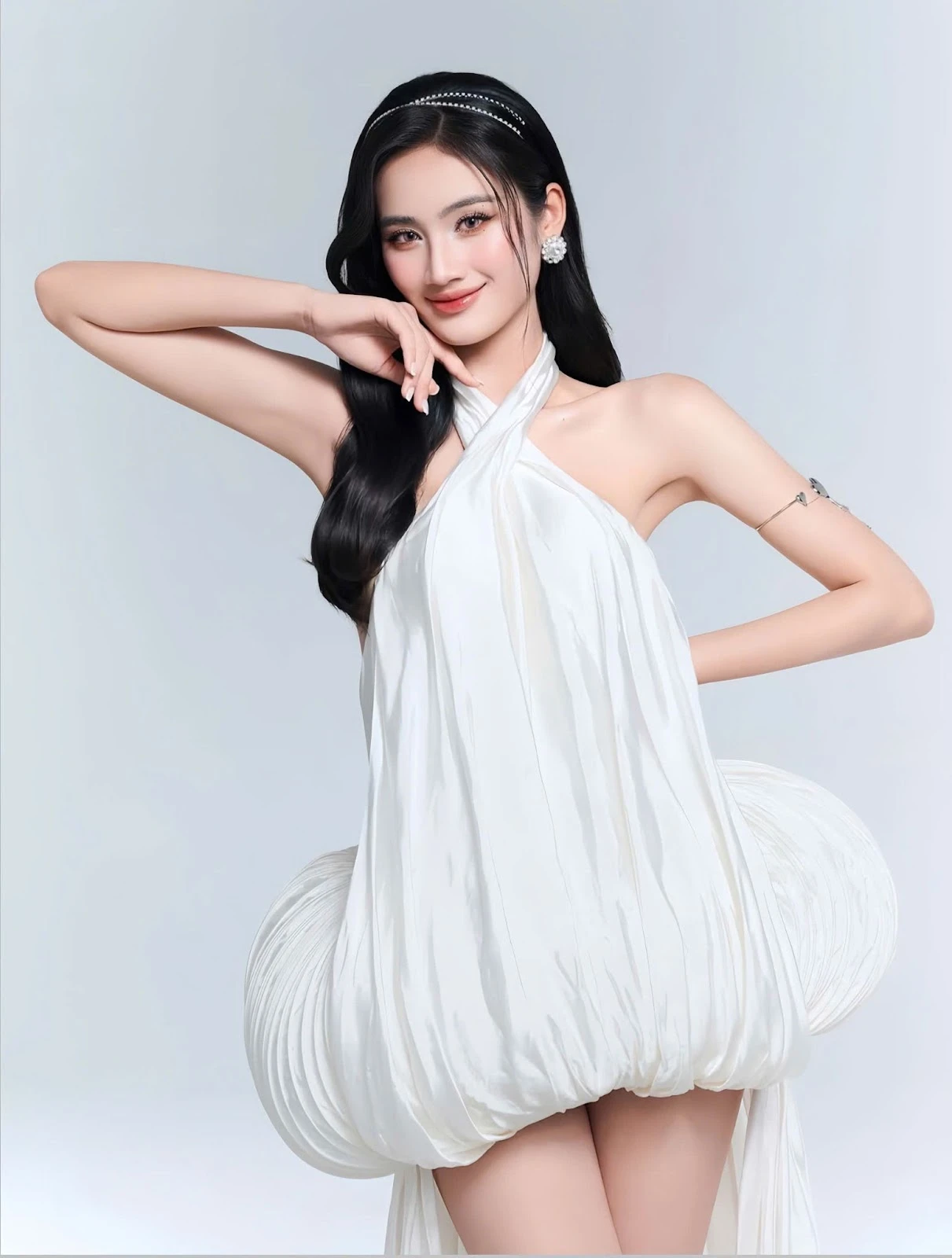Ý Nhi ngày ấy - bây giờ: Hành trình thoát xác của nàng hậu từng bị quay lưng - Hình 4
