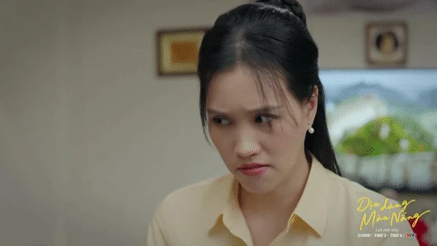 Dịu dàng màu nắng tập 15: Cô ruột của Phong bày mưu để mua chuộc Xuân Bắc - Hình 1