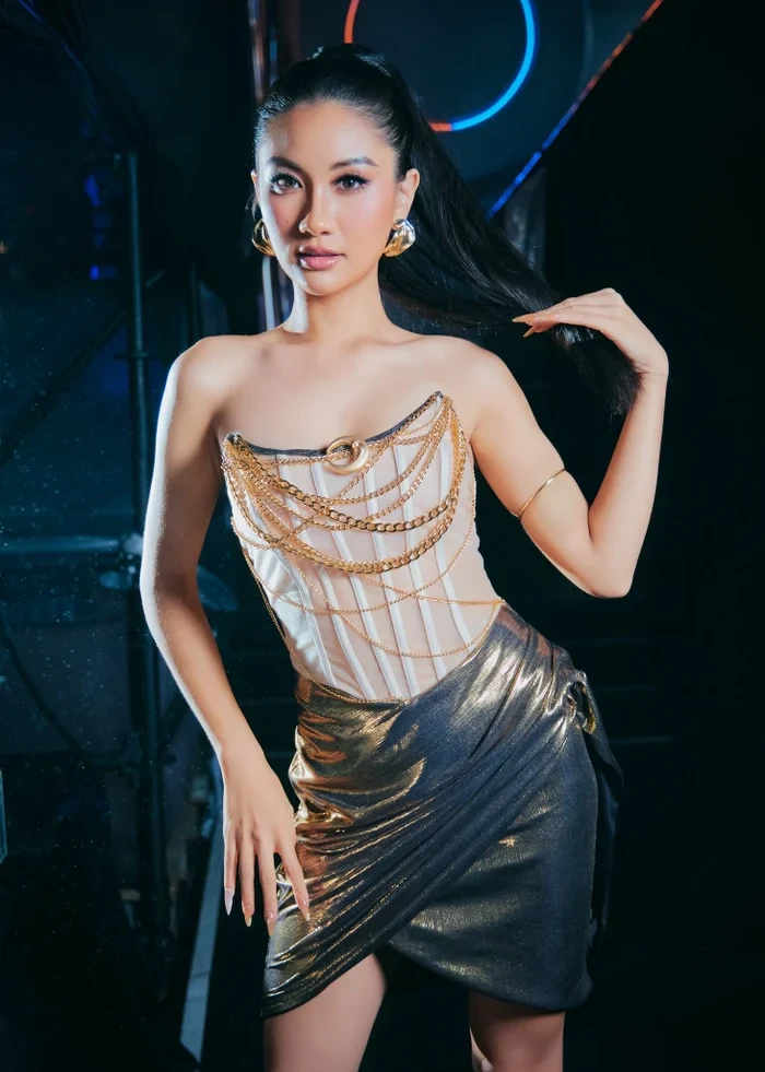 HHen Niê nhắc nhở Tân hoa hậu Phương Linh giữ mình, Thuỳ Tiên liền bị réo tên - Hình 8