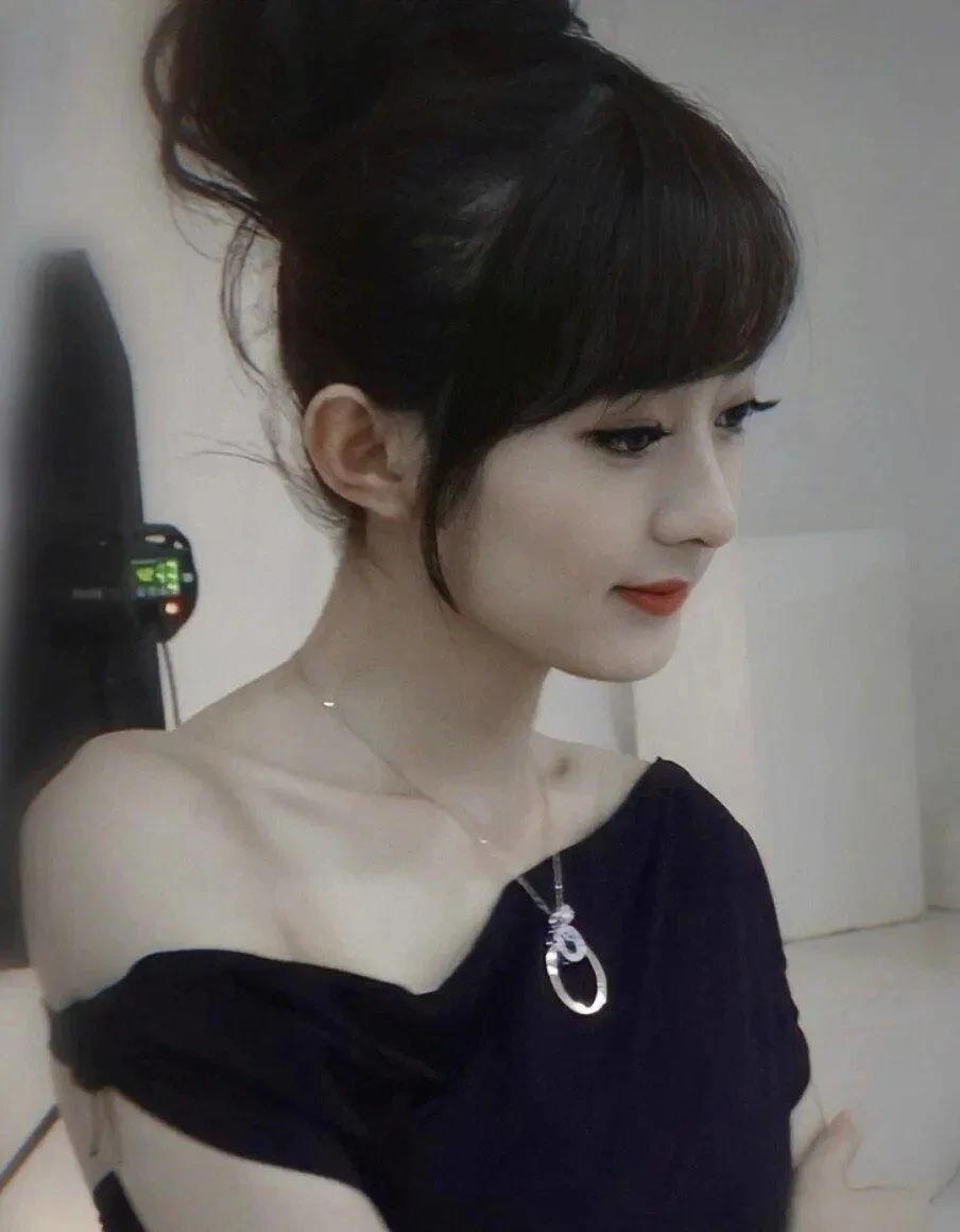 Triệu Lệ Dĩnh bị đào quá khứ 10 năm, ăn đứt tình trẻ của chồng cũ như hàng chợ - Hình 3
