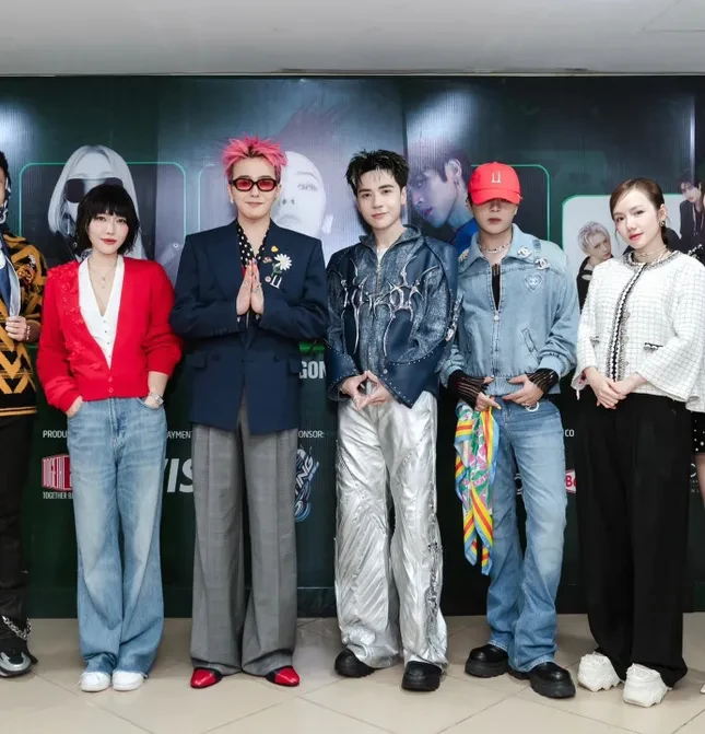 1 Em Xinh nghi lợi dụng quan hệ tiếp cận G-Dragon, khoe chi tiết sỉ tới nóc - Hình 1