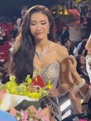 Á hậu Minh Nhàn thái độ với Top 2 Miss Cosmo Việt, BTC nói không muốn nhắc - Hình 3