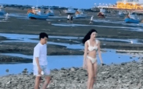 Bắt gặp Hoa hậu Ý Nhi và bạn trai, lộ thái độ khi không phát hiện camera - Hình 1