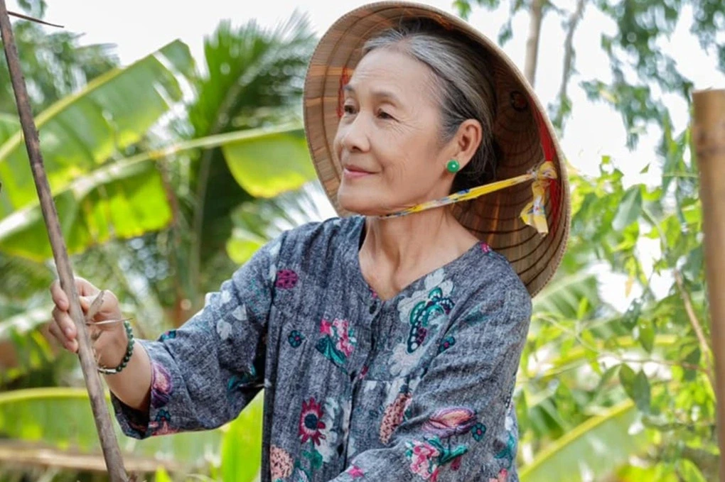 Thanh Hiền: Bà mẹ khổ nhất màn ảnh, lấy cát-xê đóng tiề.n học cho cháu nội - Hình 1