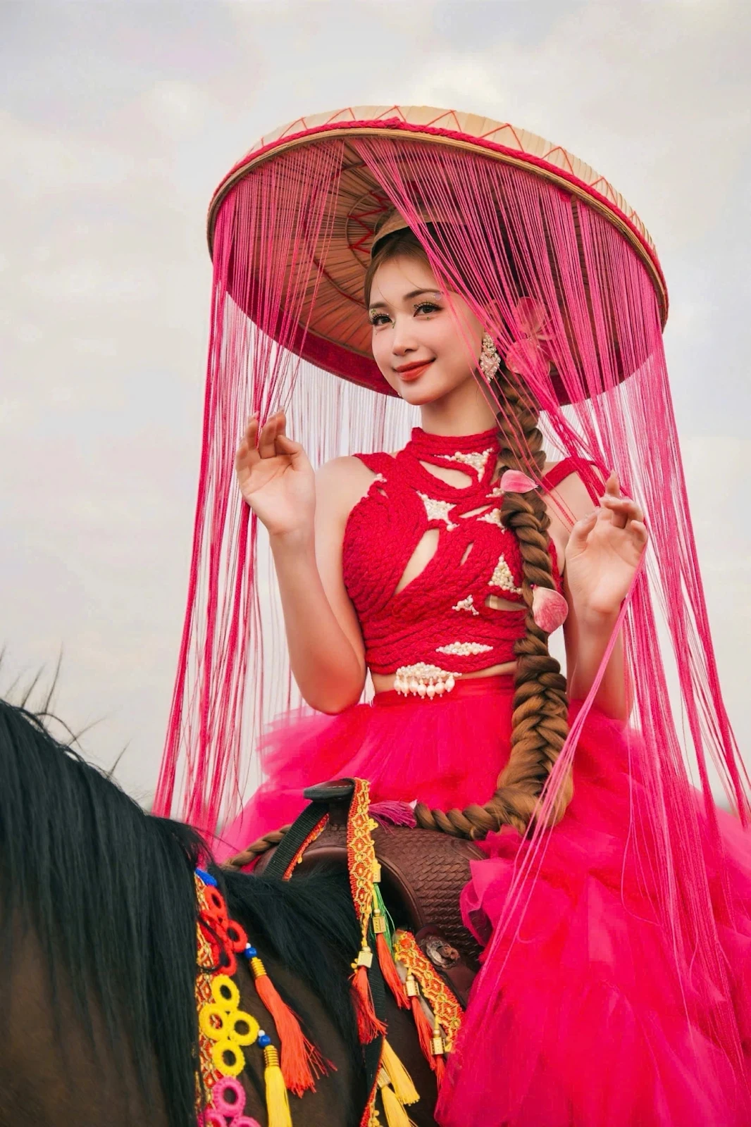 Hòa Minzy bị hỏi 1 câu tế nhị về chiếc mũi, thẳng thắn đáp trả ghi điểm với CĐM - Hình 4