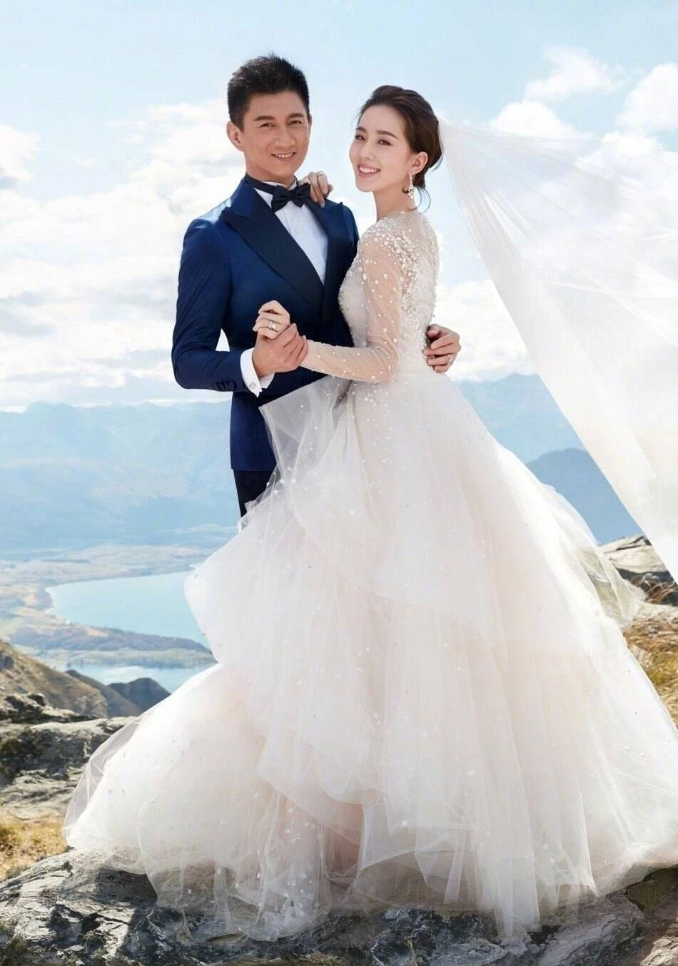 Lưu Thi Thi lạnh nhạt với chồng, bị bắt tại trận dưới hầm xe, tất cả là vở kịch? - Hình 4