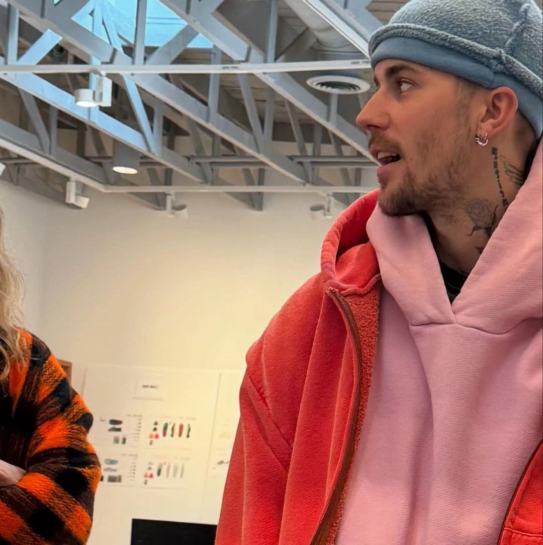 Justin Bieber đăng 11 bài viết trong chưa đầy 24h, tâm thần không ổn định? - Hình 2