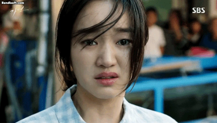 10 mỹ nhân khóc đẹp nhất Hàn Quốc: Khen Son Ye Jin mấy cũng không đủ, số 1 rơi lệ trời đất cũng xót xa - Hình 2
