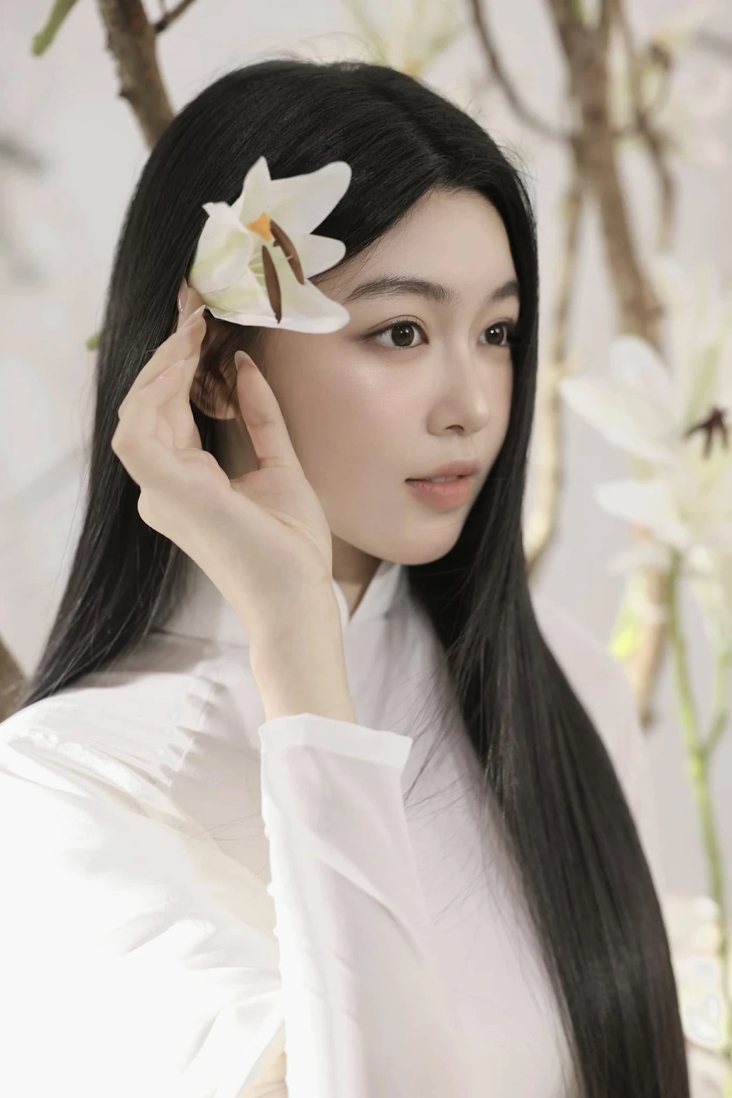 Lọ Lem: Ái nữ tài phiệt, profile chuẩn con nhà người ta, visual vượt tầm hoa hậu - Hình 9