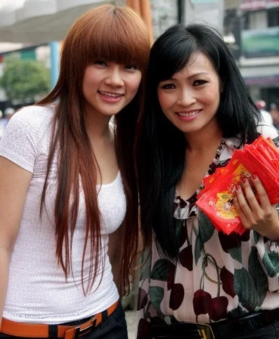 Thu Thuỷ: Mẹ chồng treo giải chục tỷ sinh con, hạnh phúc bên ông xã kém 11 tuổi - Hình 4