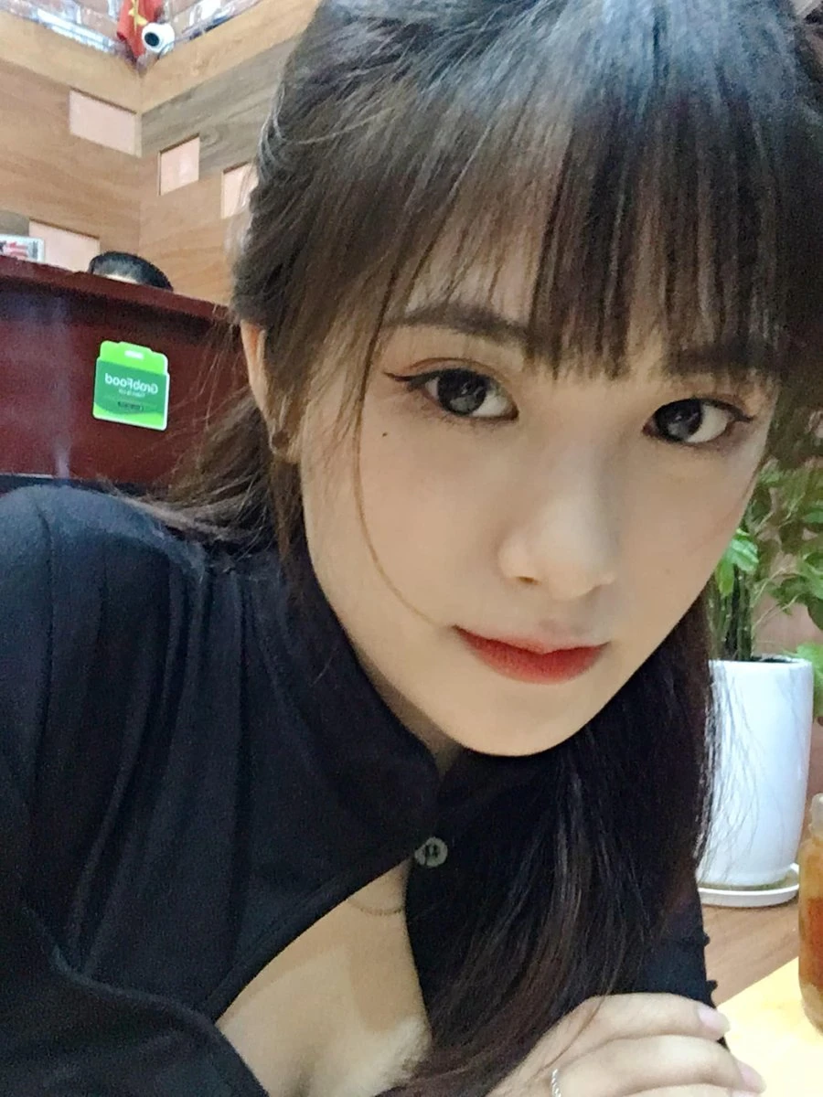 Hồ Phương Trang: Nàng thơ của Đình Dũng, nghi lộ video 18 , vội lên tiếng - Hình 2