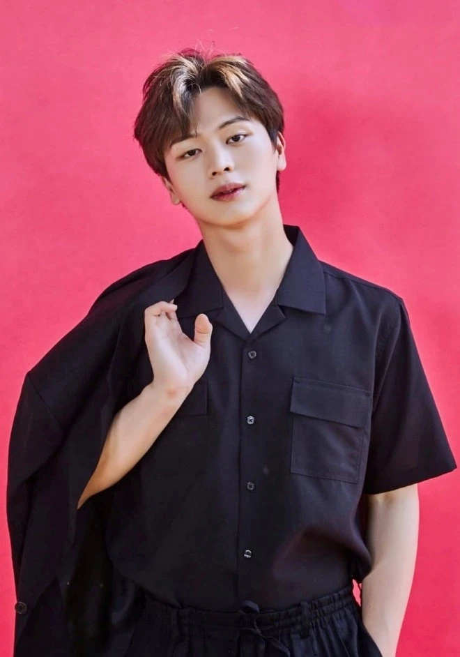 Yook Sung Jae nam chính Cung điện ma ám, tiết lộ đời tư độc lạ của 1 thiếu gia - Hình 6