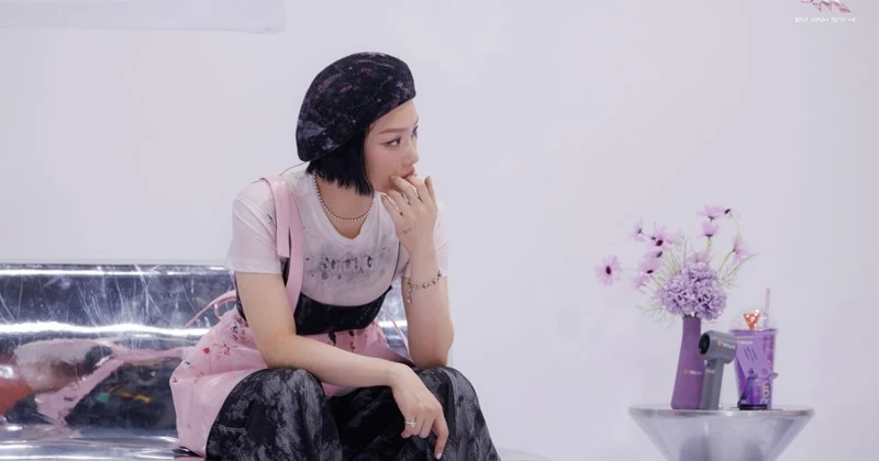 1 Em xinh vừa bị loại đã lộ tâm lý bất ổn, đăng đàn kỳ lạ, fan lo sốt vó - Hình 4