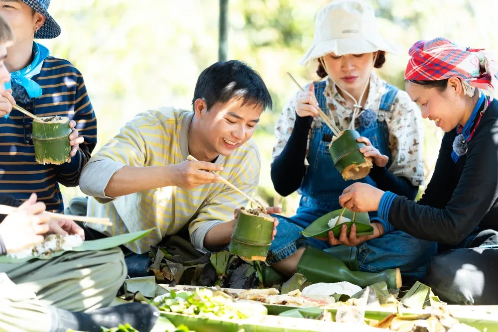 Chị Thông chủ Homestay khắc chế cứng Bùi Công Nam, lộ quá khứ không phải vừa? - Hình 3