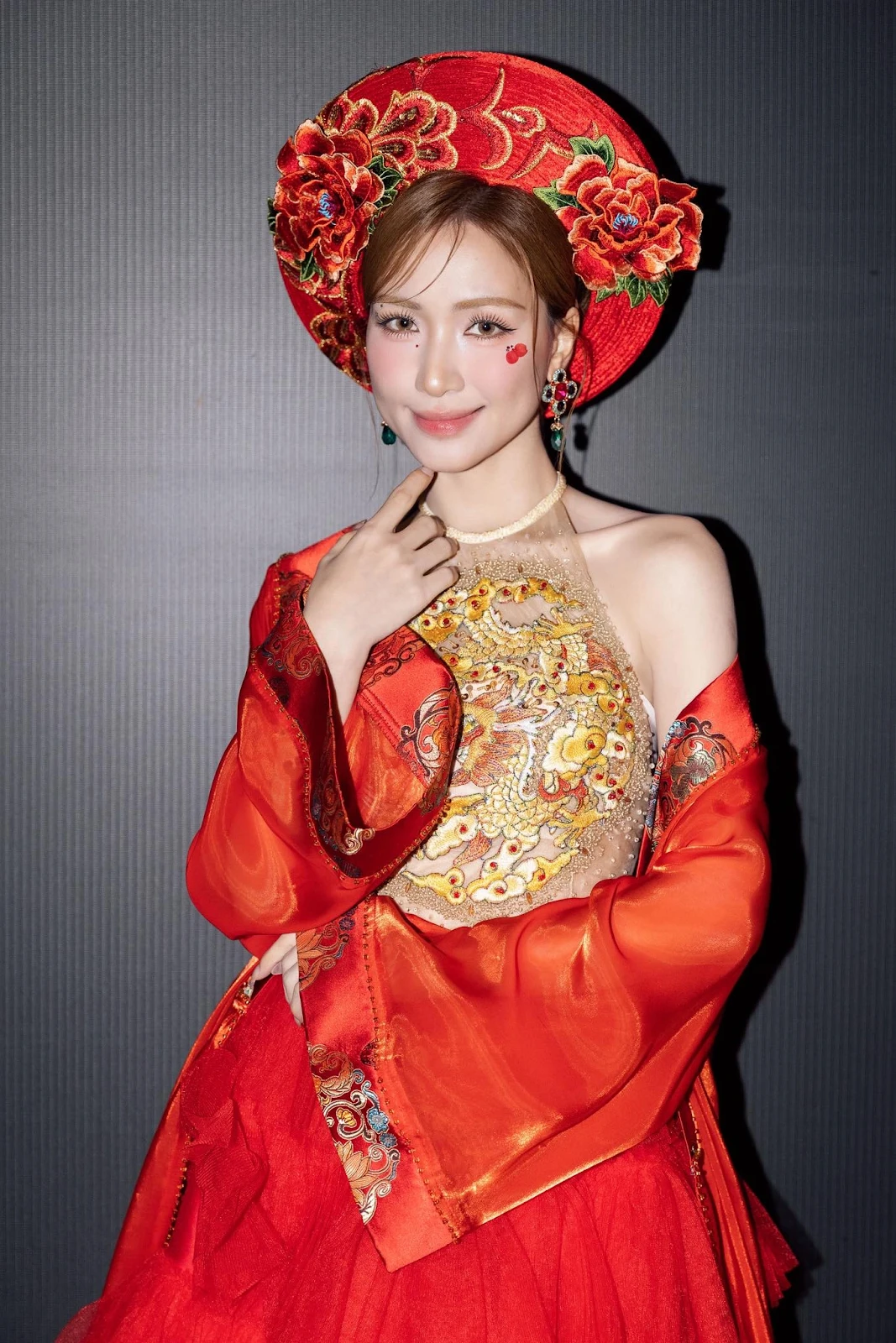 Hòa Minzy bị Phương Mỹ Chi hại thảm, liên quan bài hát viral, phản ứng khó tin - Hình 2