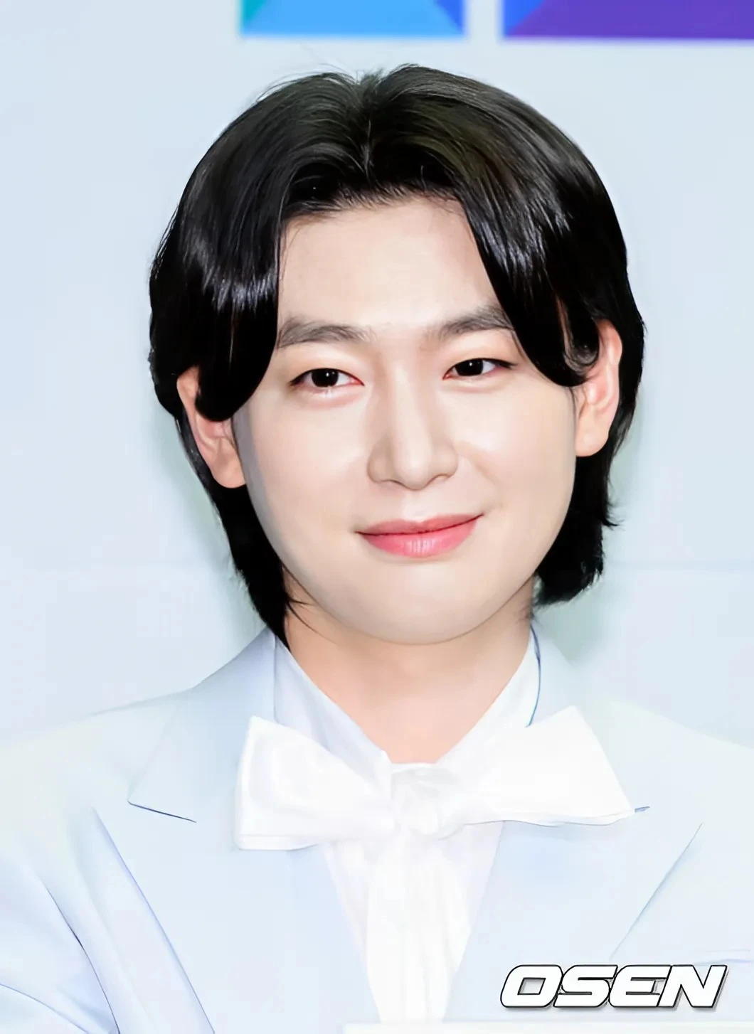 Kim Yong Bin từng từ chối SHINee giờ là hiện tượng Trot khiến Knet dậy sóng! - Hình 4