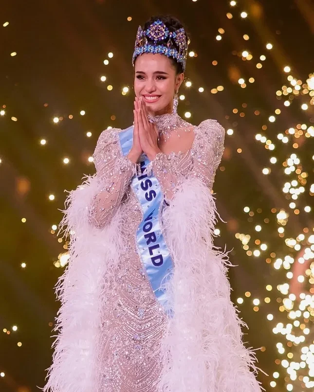 Tân Miss World lật kèo với Ý Nhi hậu úp crown, Thủ tướng Thái gặp trực tiếp? - Hình 3
