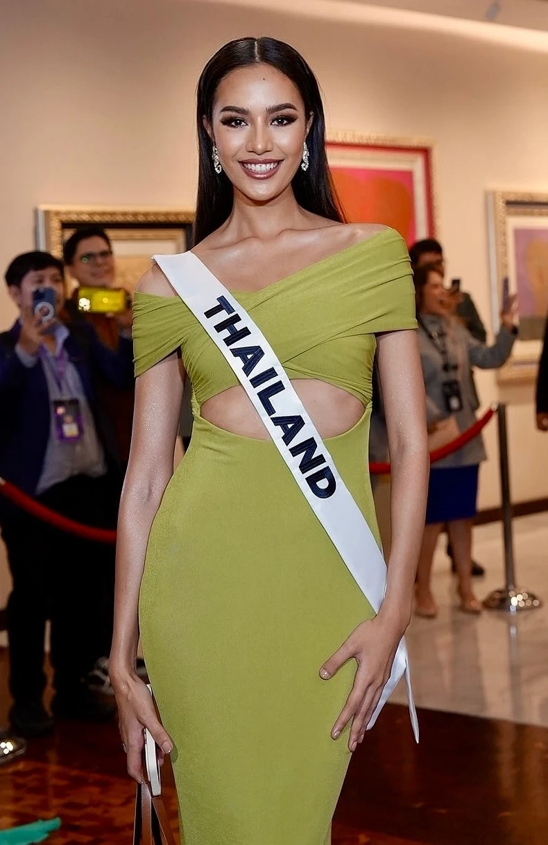 Tân Miss World lật kèo với Ý Nhi hậu úp crown, Thủ tướng Thái gặp trực tiếp? - Hình 5