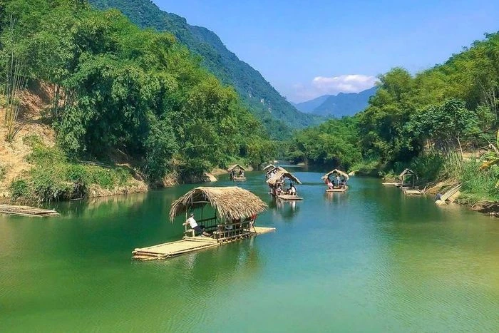 Lạc bước tới cổng nhà trời - Hình 4