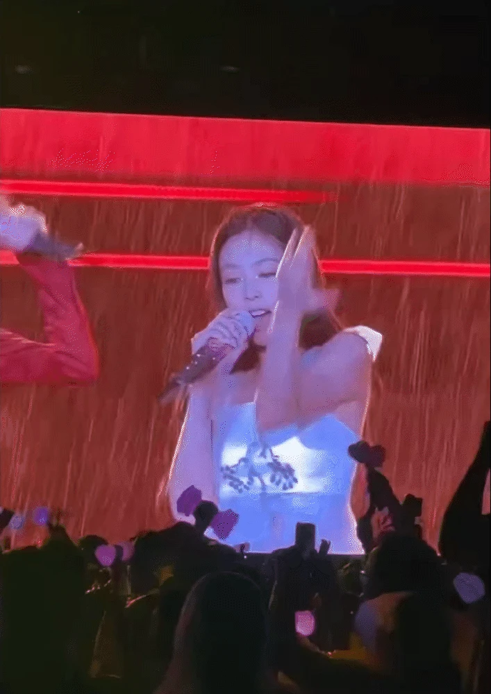 Gần 3 triệu lượt xem công chúa Kpop bị chỉ trích dữ dội, tất cả là tại BLACKPINK - Hình 2