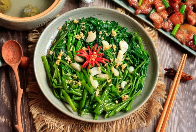 Món ăn Việt lọt top món rau ngon nhất thế giới, hỗ trợ giải độc, có nhiều cách chế biến ngon khó cưỡng - Hình 1