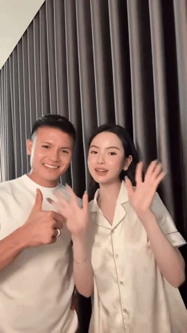 Động thái của Chu Thanh Huyền giữa lúc bị chỉ trích kém duyên vì nhảy lên bàn ăn chụp ảnh, Quang Hải liên quan gì? - Hình 2