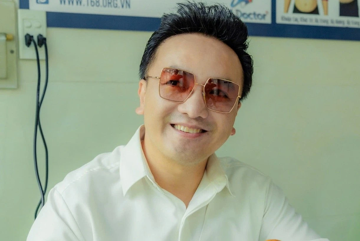 Dương Ngọc Thái: Có con riêng với fan, U50 hướng Phật, ở nhà 6 tầng 25 tỷ - Hình 8