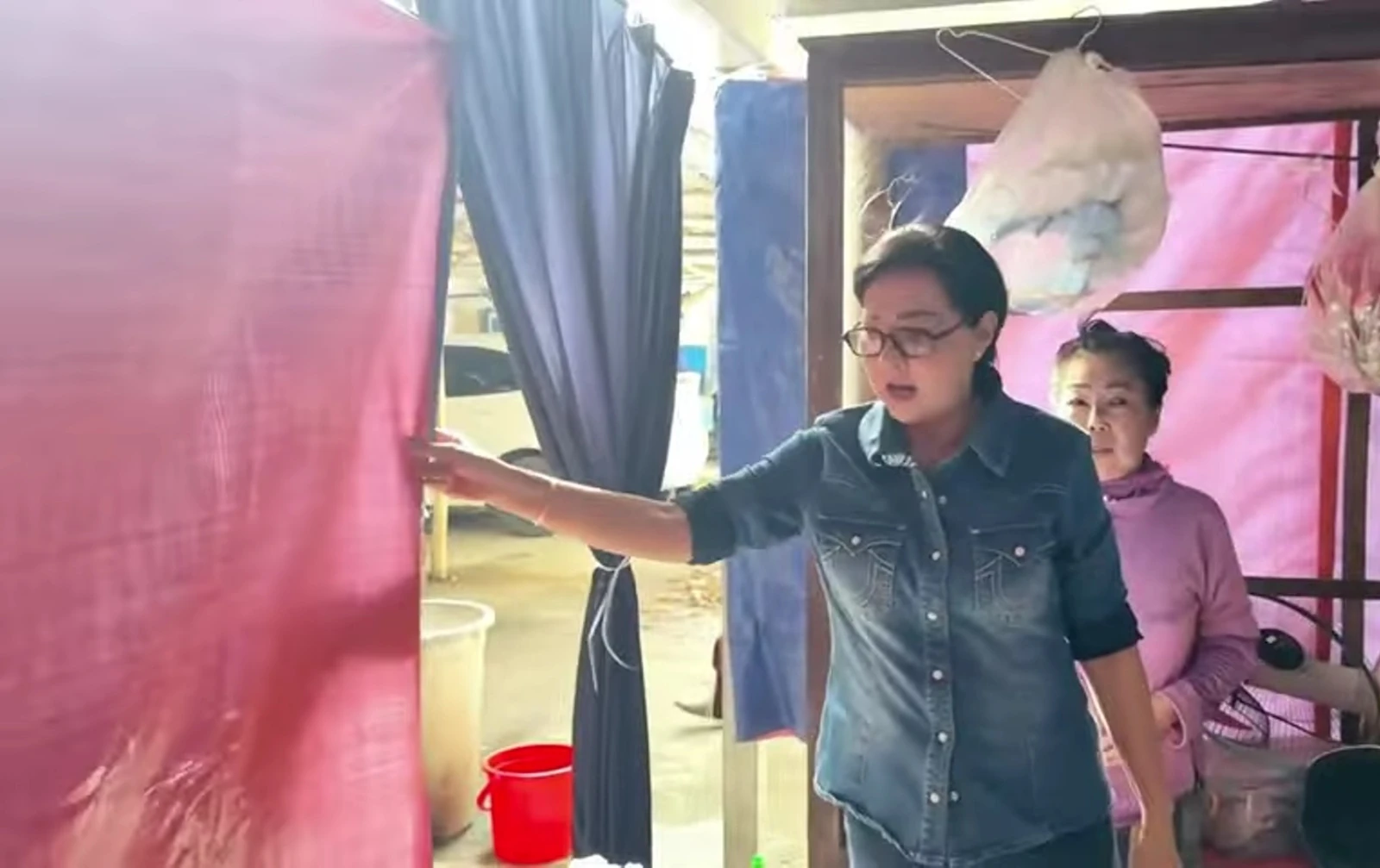 Ngọc Tâm Tâm: Đào cải lương không nhà cửa, ở lều 10m, ăn mì gói không có cơm ăn - Hình 2