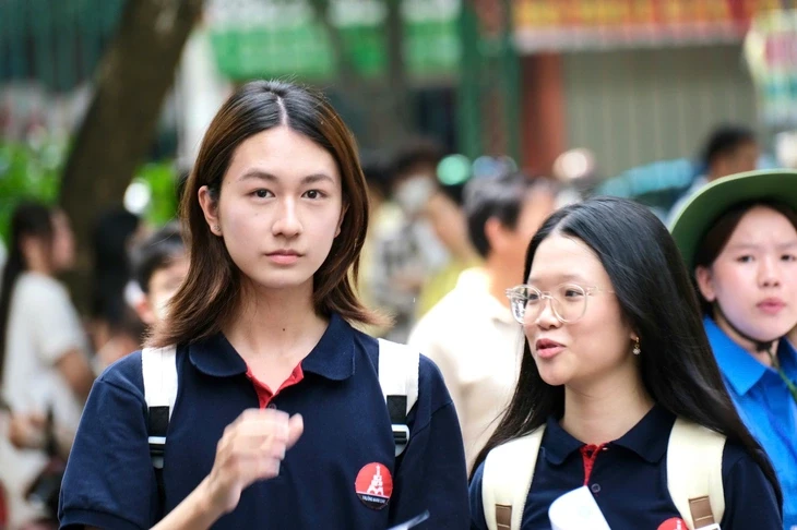 Vụ xét tuyển tổ hợp C00: xuất hiện trường mở tuyển lại, các sĩ tử toát mồ hôi? - Hình 4