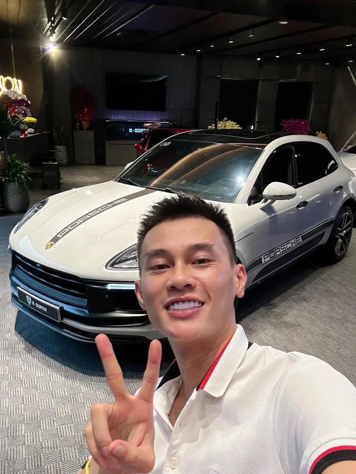Phan Công Khanh bị truy tố vì lừa hơn 32 tỷ đồng trong các vụ chiếm đoạt siêu xe - Hình 5
