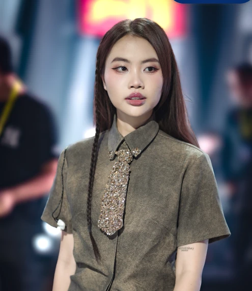 Phương Mỹ Chi đổi chiến thuật, làm điều không tưởng trước bán kết Sing! Asia - Hình 3
