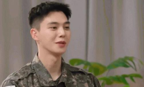 Song Kang sắp xuất ngũ, từ mỹ nam đến visual Captain Korea gây sốt mạng! - Hình 6