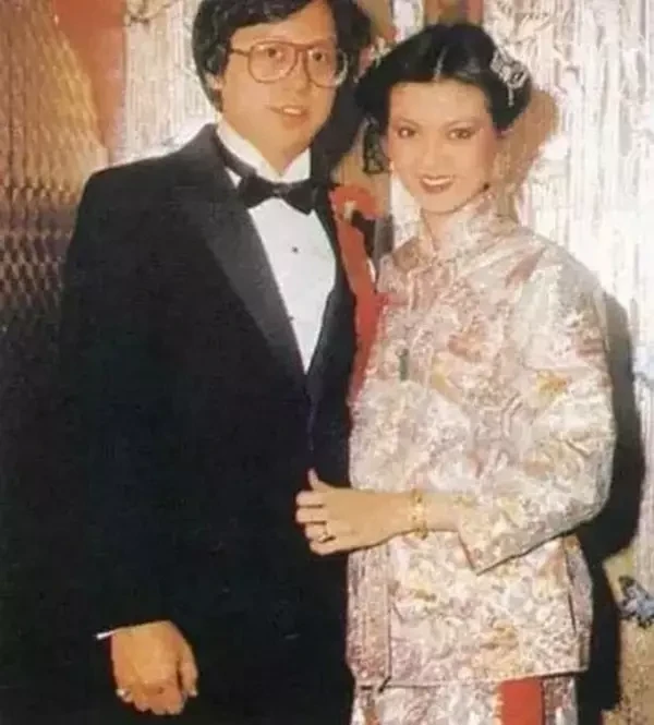 Tạ Linh Linh: Thiên tài diễn xuất đến nàng dâu đắt giá, hạ đo ván Vương Tổ Hiền - Hình 7