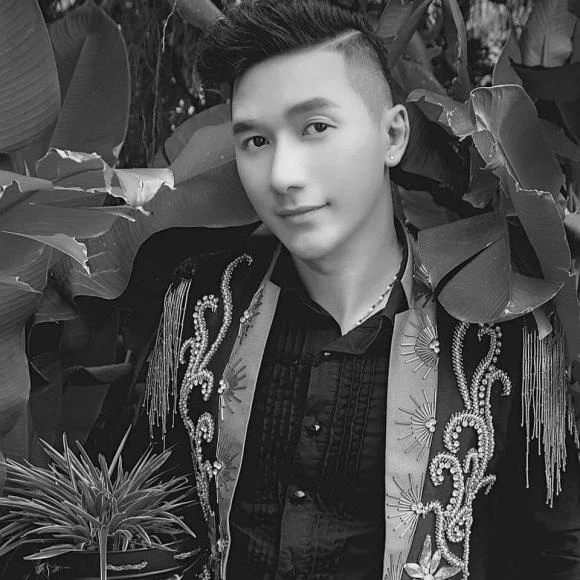 Nam Phong ra đi giữa mưa lạnh, chi tiết lạ tại lễ tang khiến ai cũng nghẹn lòng? - Hình 6