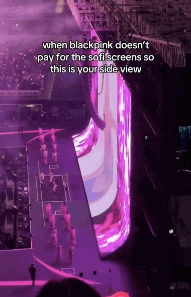 Concert BLACKPINK ở Mỹ bị chê xuống cấp, 1 sự cố khiến Lisa gặp nguy hiểm - Hình 7