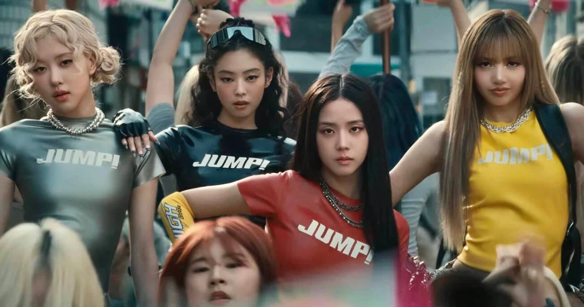 BLACKPINK tung ảnh hậu trường cực cháy MV JUMP, visual thật gây tranh cãi! - Hình 9