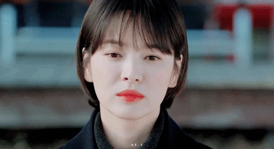 Hai lần Song Hye Kyo vào vai giàu nứt đố đổ vách: Lần 1 đẹp mong manh như bông tuyết, lần 2 flop - Hình 21