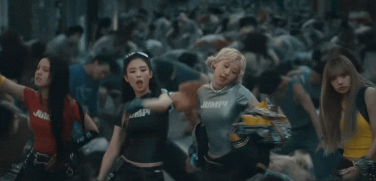 Thành viên đẹp nhất BLACKPINK bị sao vậy trời? - Hình 2