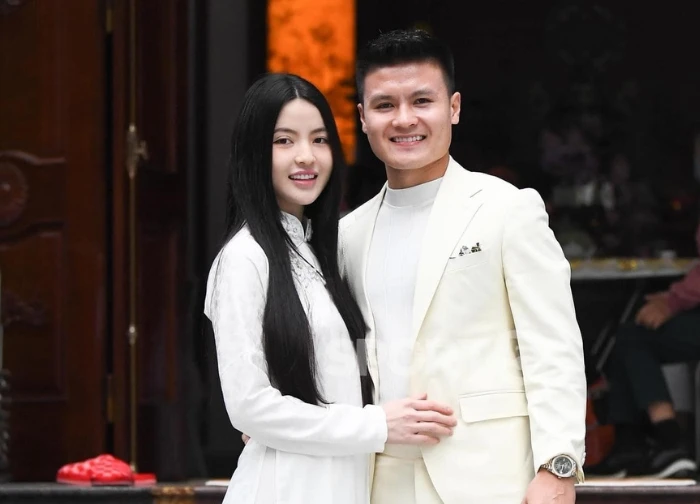 Vợ Quang Hải sốc khi bị giả mạo trắng trợn, hàng loạt người bị sập bẫy! - Hình 1