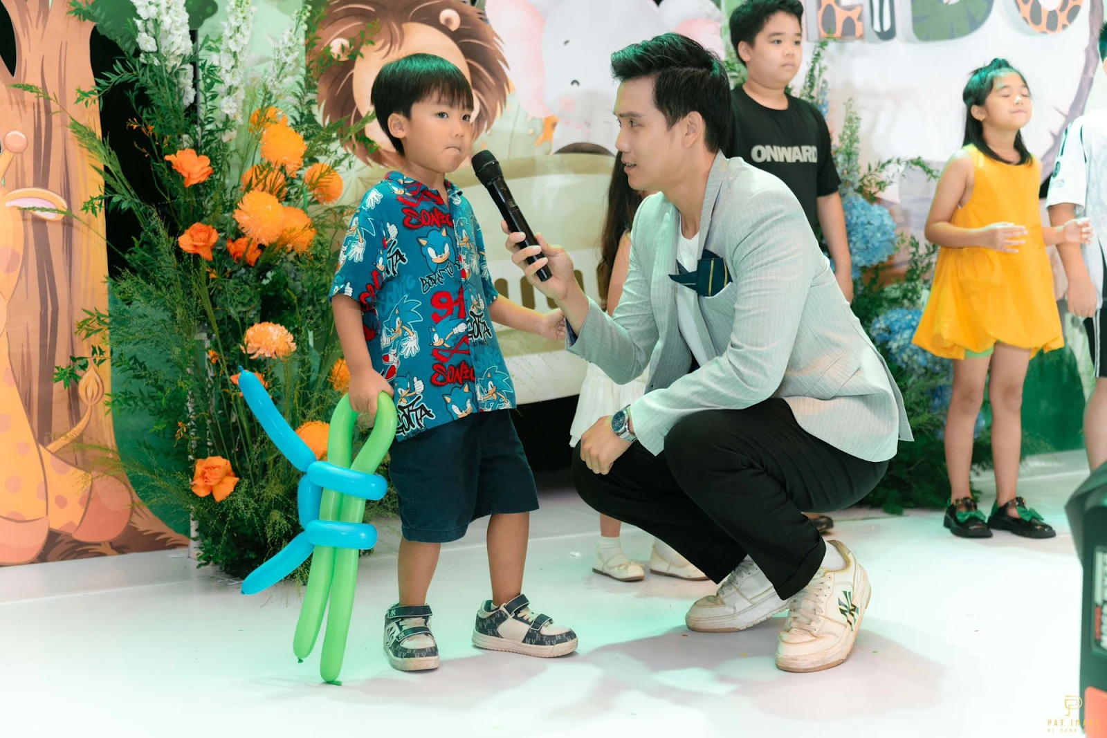 Con trai Hòa Minzy thay đổi chóng mặt, như thành người khác, mẹ phán câu sốc - Hình 3
