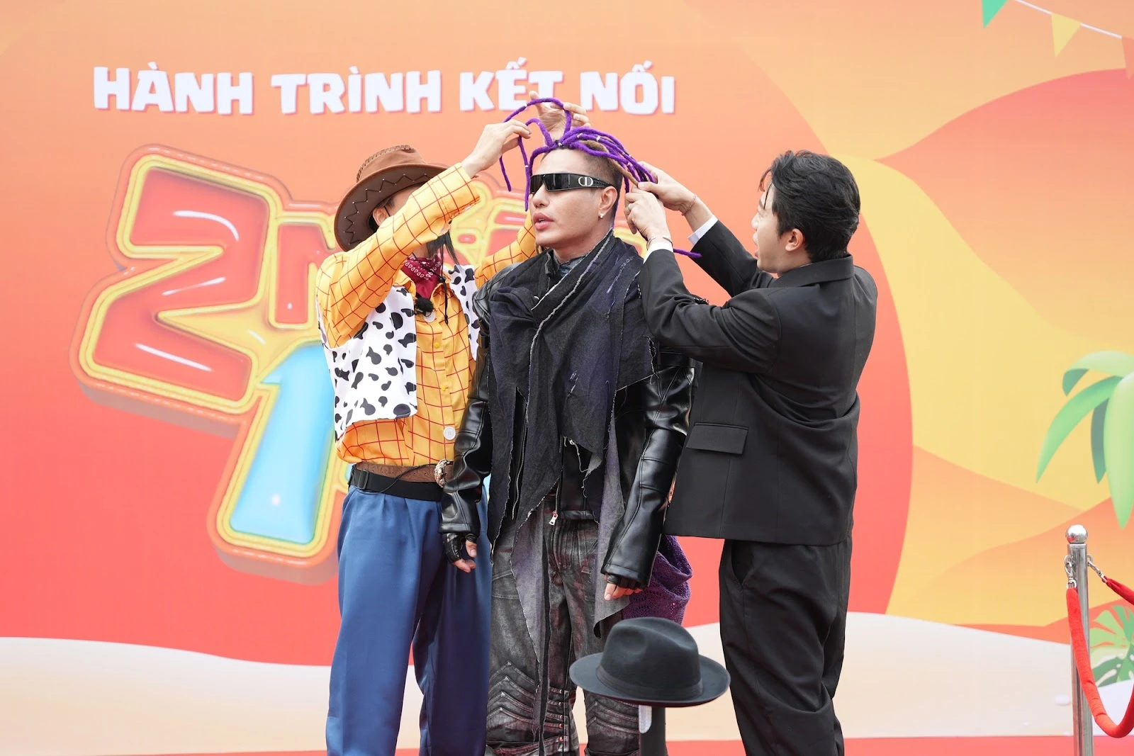 HIEUTHUHAI đập nát hình tượng cool ngầu, visual tái xuất khiến dân mạng há hốc - Hình 3