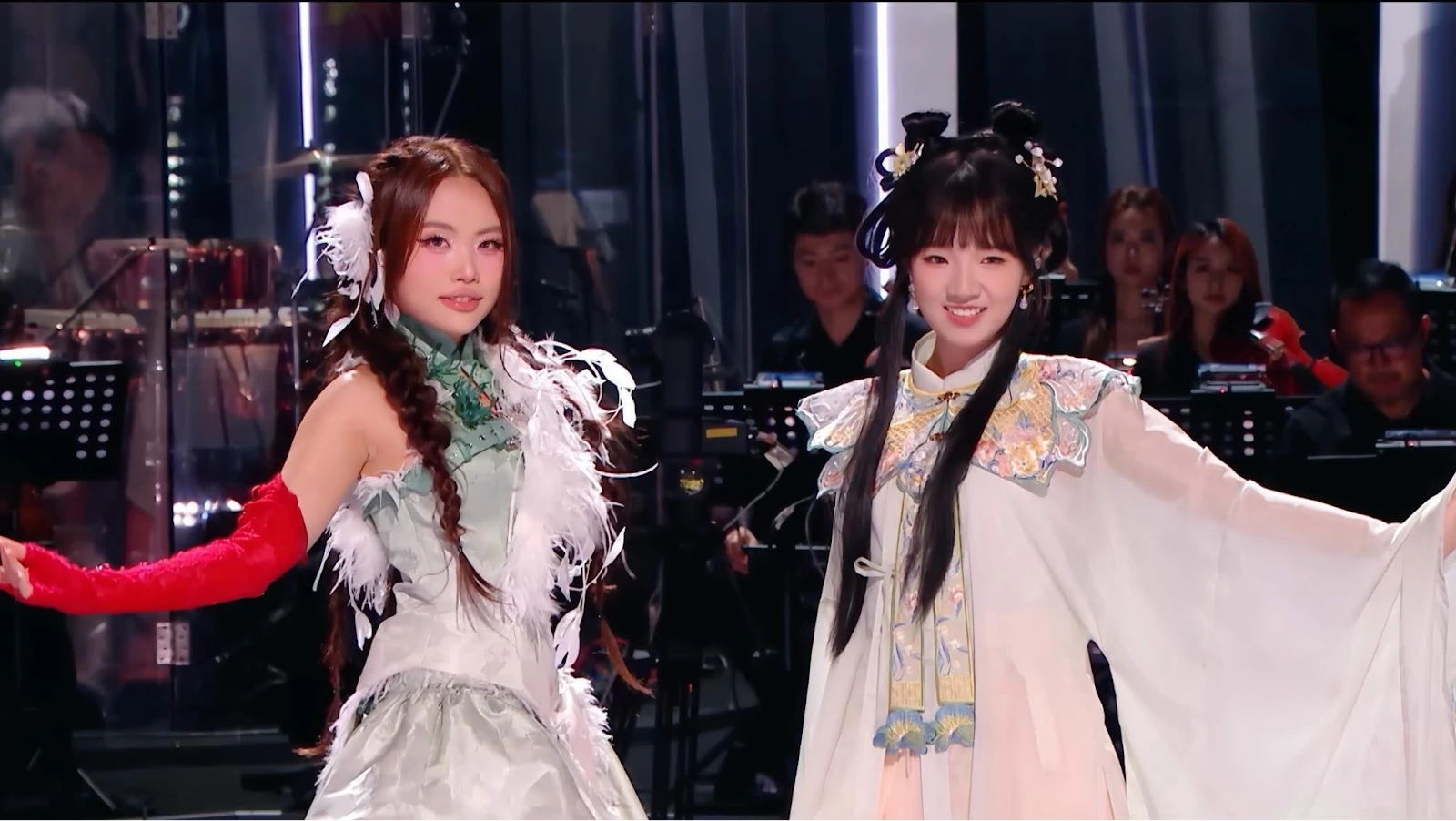 Lộ lý do Tô Hữu Bằng, diva Trung Quốc quay xe, chọn Mỹ Chi vào CK Sing! Asia - Hình 6