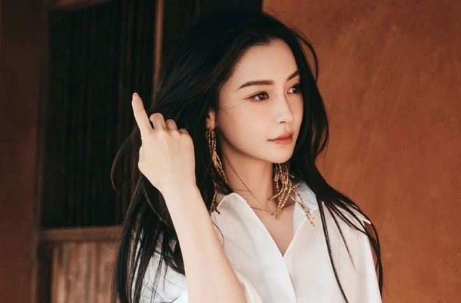 Angelababy xuất hiện giữa tin đồn nhường biệt thự cho bạn gái mới của chồng cũ? - Hình 7