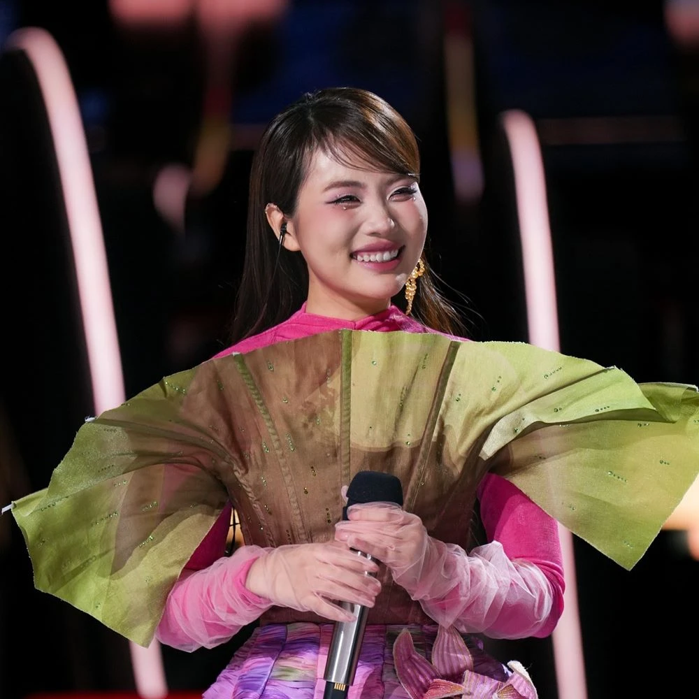 Phương Mỹ Chi lộ điểm yếu chí mạng, fan lo dừng chân tại bán kết Sing! Asia? - Hình 3
