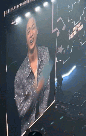 BLACKPINK, BTS tái hiện vụ ngoại tình bị kiss cam phanh phui, lộ thêm clip sốc - Hình 4