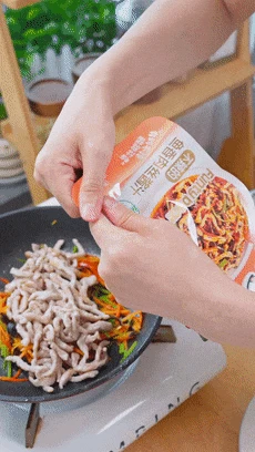 Món thịt xào chua ngọt làm theo cách này ai ăn cũng mê, càng nóng càng ngon - Hình 11