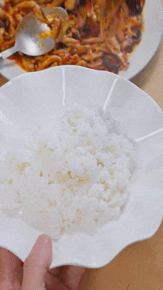 Món thịt xào chua ngọt làm theo cách này ai ăn cũng mê, càng nóng càng ngon - Hình 15
