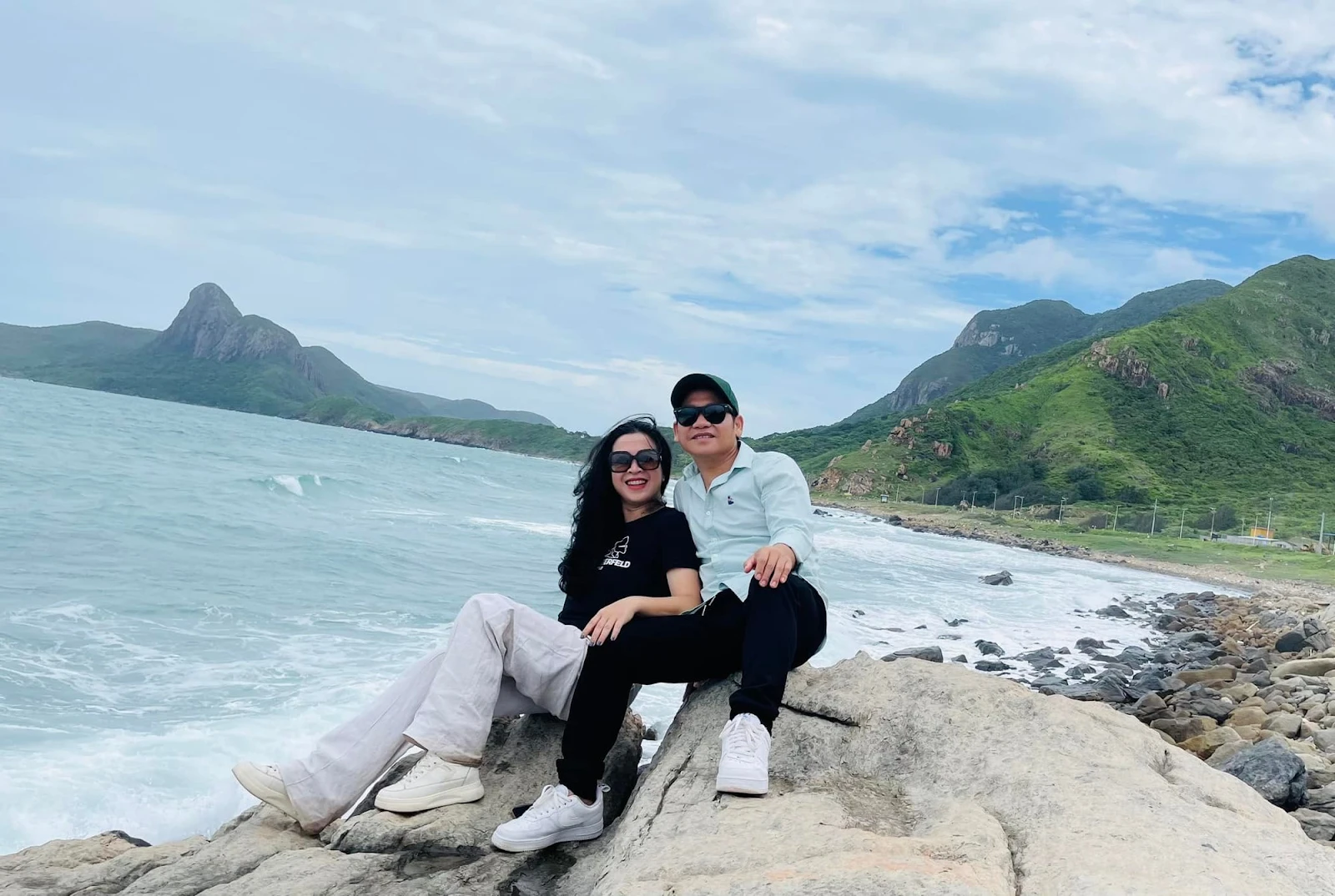 Trọng Tấn: Ông hoàng nhạc đỏ và mối tình với em gái dễ thương cùng trường cấp 3 - Hình 7