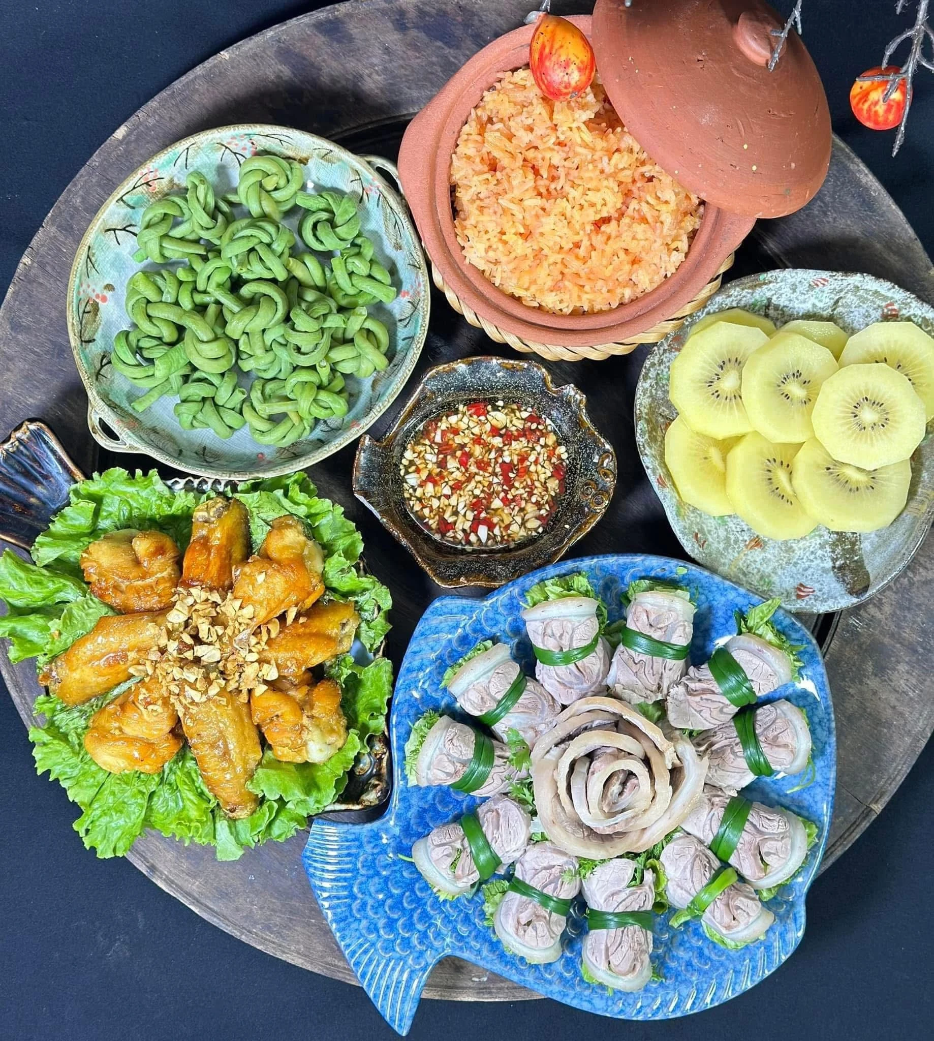 Món ăn ngon cho gia đình: 18 mâm cơm đầy hương vị yêu thương, ấm áp mỗi ngày - Hình 16