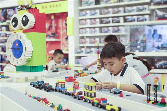 Trung Quốc đặt cược vào công viên giải trí để kích cầu tiêu dùng - Hình 3
